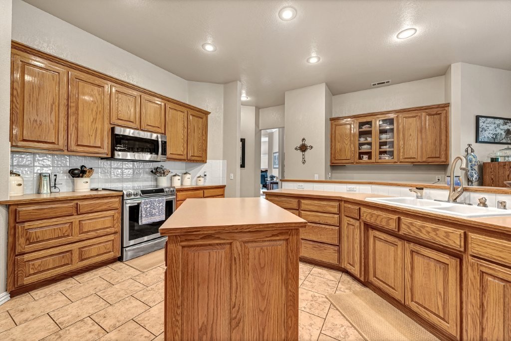 Roberts Sub Bvv - Residential