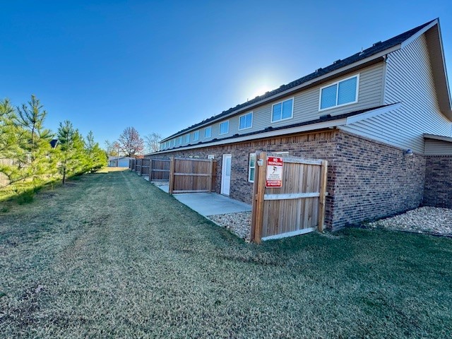 Mockingbird - Residential Lease