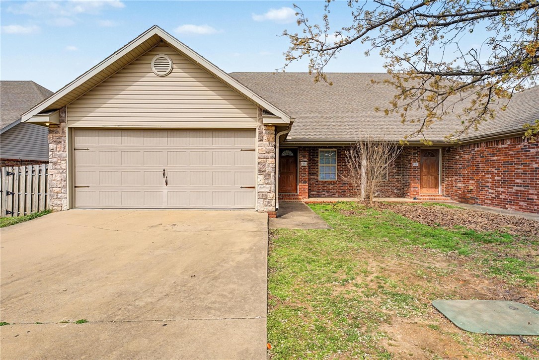 Riverwalk Farm - Residential Lease