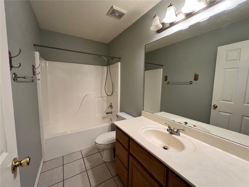 SOUTHFORK ADD PH 2-CENTERTON - Residential Lease