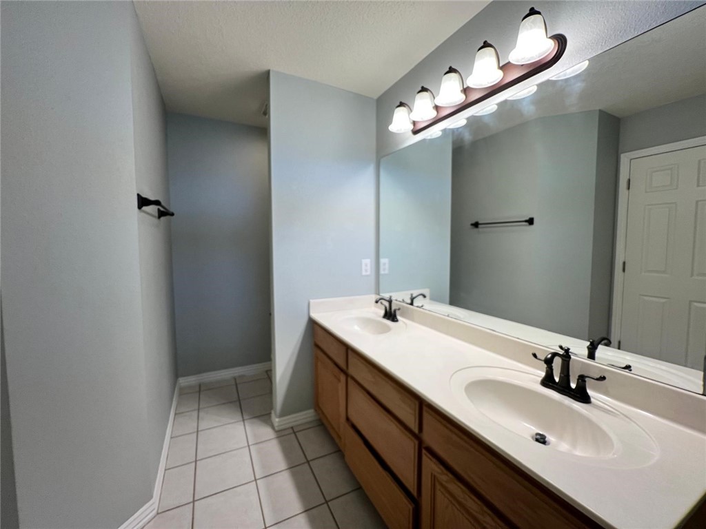 SOUTHFORK ADD PH 2-CENTERTON - Residential Lease