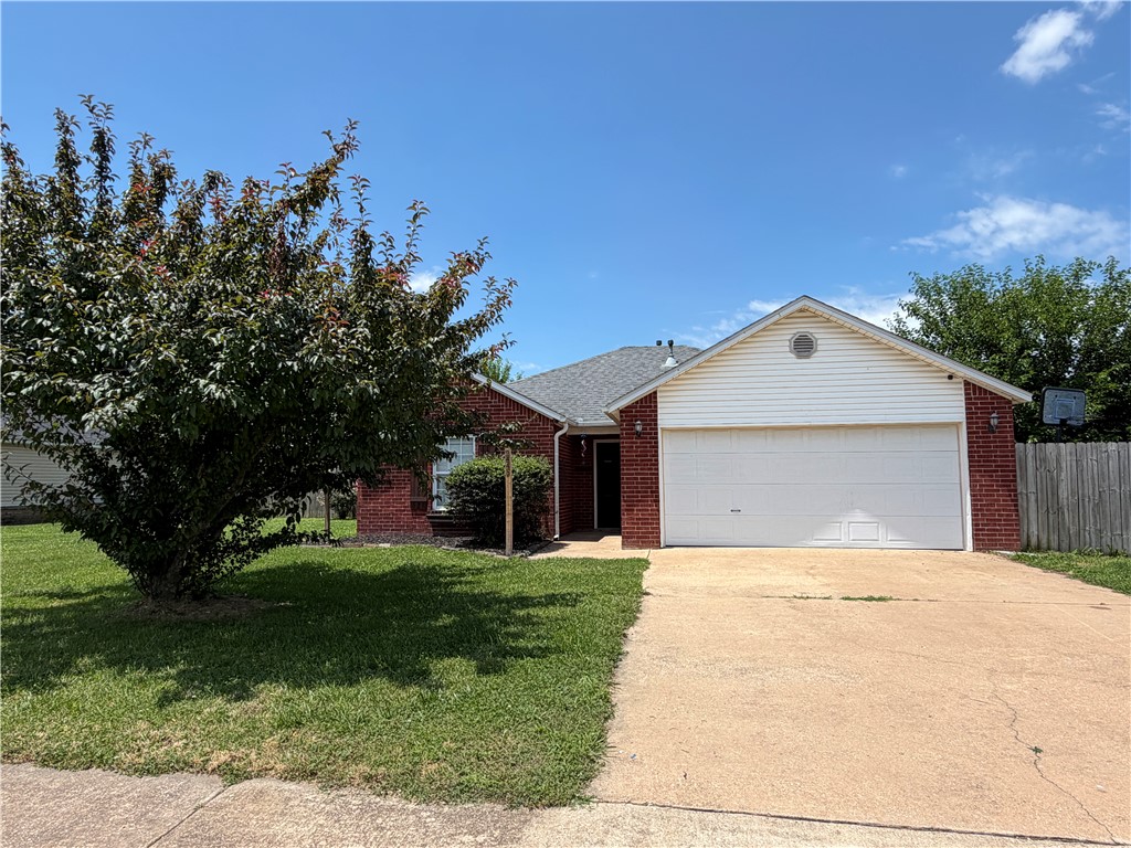 Photo 1 of 15 — 2445 General Franz Sigel Drive, Pea Ridge, AR 72751