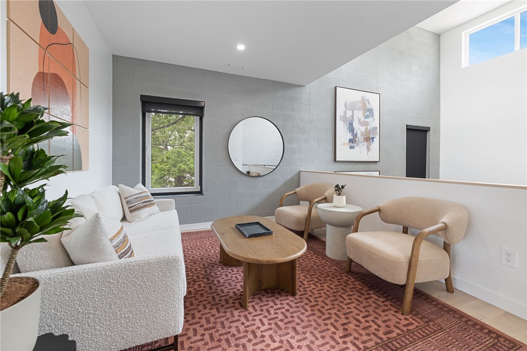 LIGHTBOX AT MARKET-BENTONVILLE - Residential