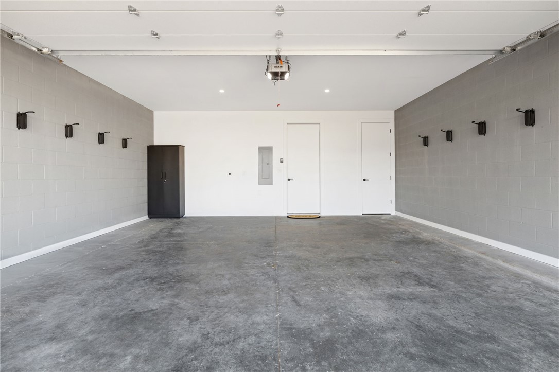 LIGHTBOX AT MARKET-BENTONVILLE - Residential