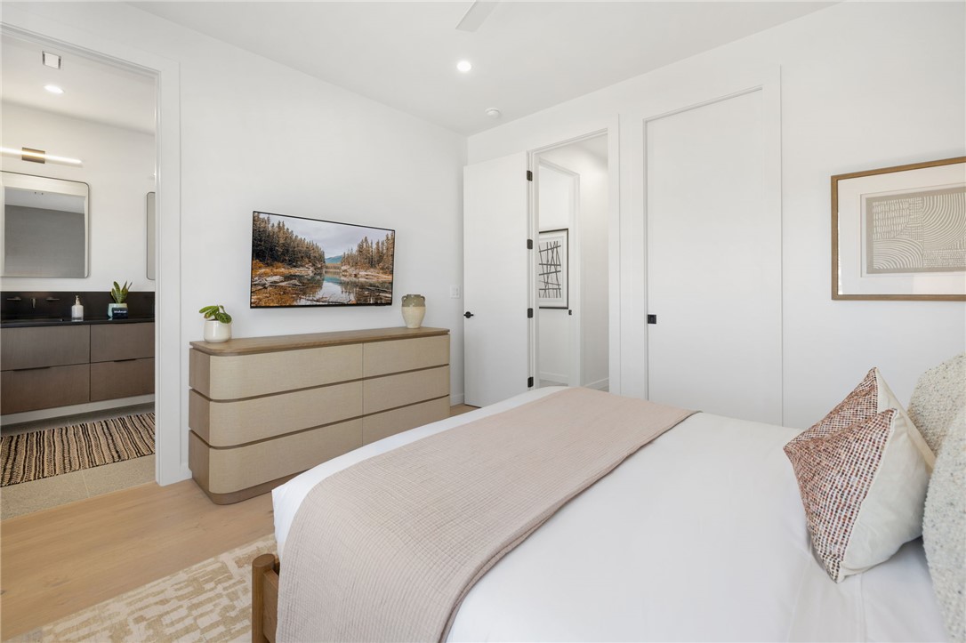 LIGHTBOX AT MARKET-BENTONVILLE - Residential