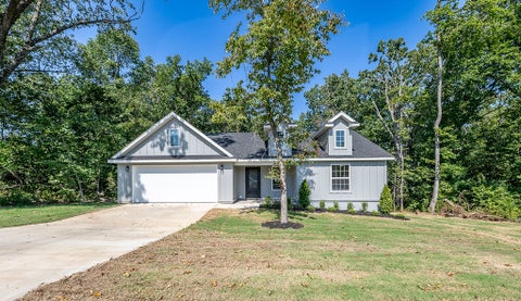 Photo of 27 Dirleton Drive, Bella Vista, AR 72715 (MLS # 1359118)