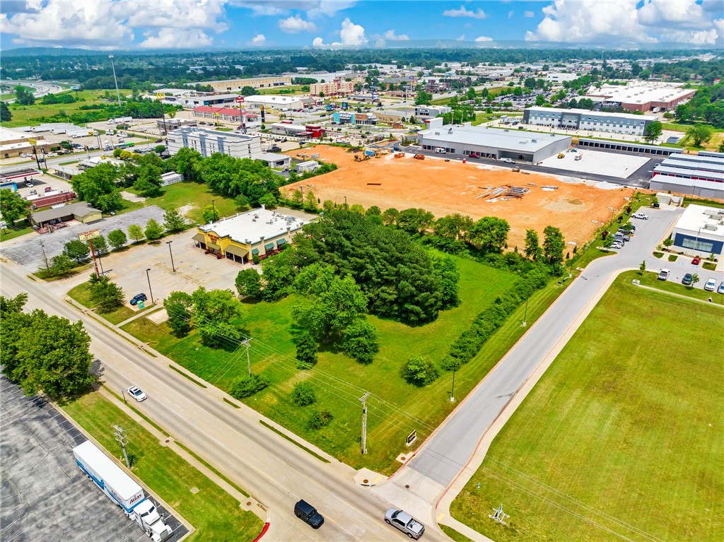 Springdale Outlots - Land