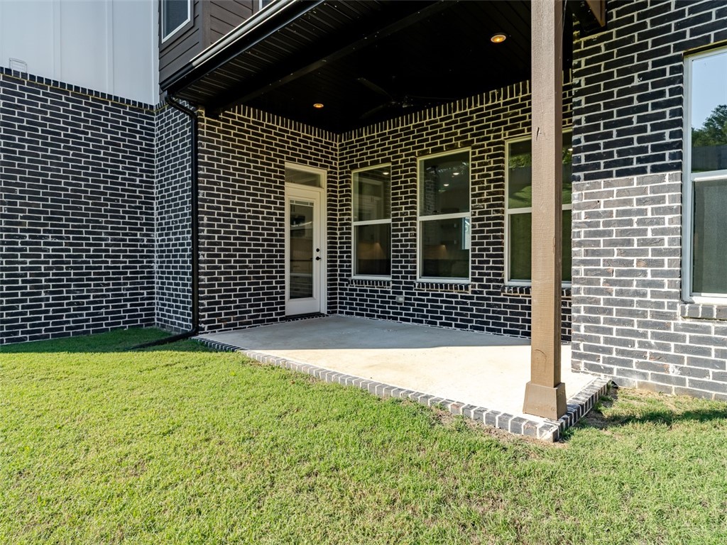 Sugar Creek - The Greens - Residential Lease