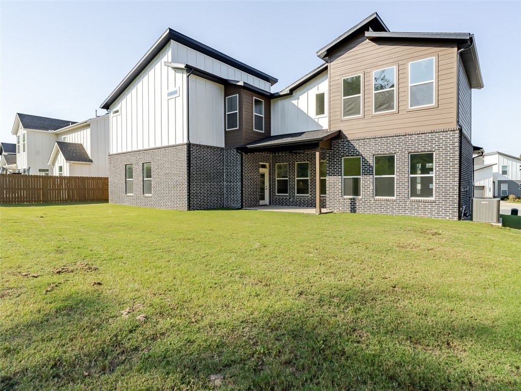 Sugar Creek - The Greens - Residential Lease