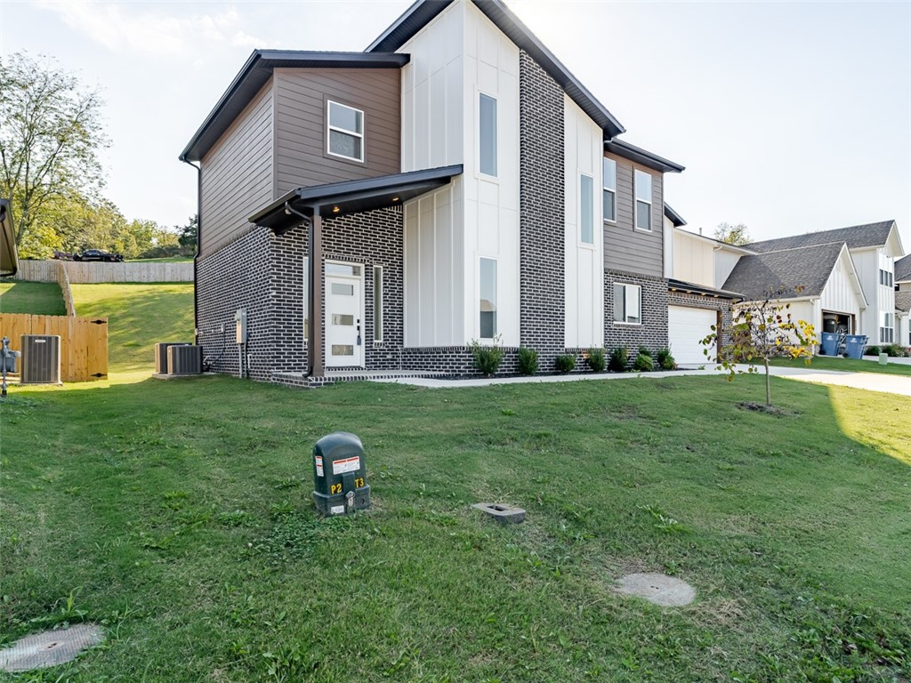 Sugar Creek - The Greens - Residential Lease