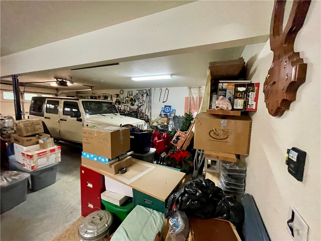 Hickory Hills - Residential