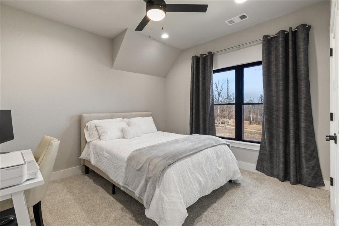 08-19-32-RURAL - Residential