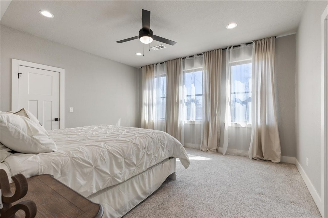 08-19-32-RURAL - Residential