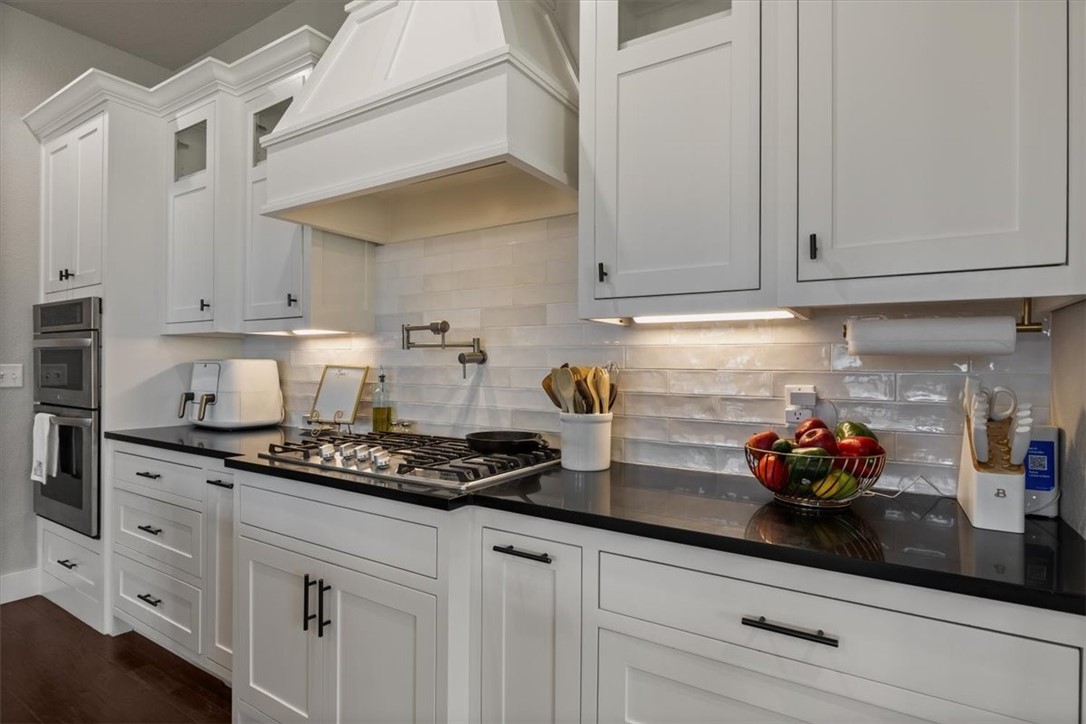 08-19-32-RURAL - Residential