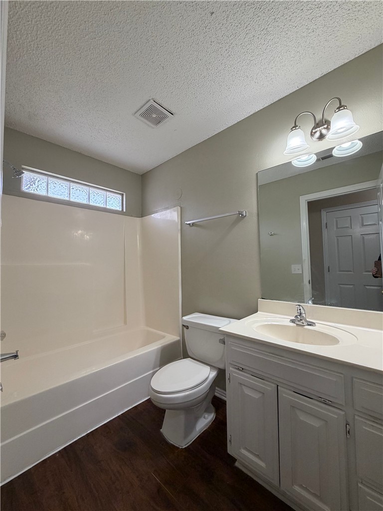 Hidden Lake Estates Spr - Residential Lease