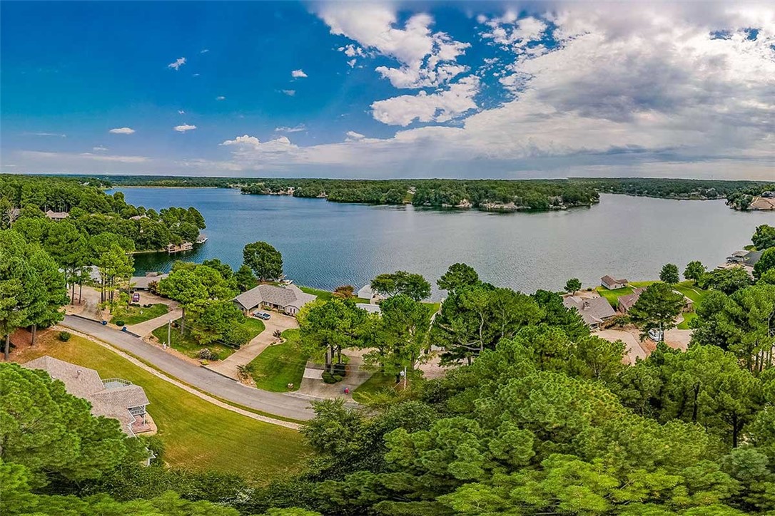 Don’t miss this rare opportunity to own a lot near Loch Lomond! This 0.31-acre partially wooded lot is nestled in a quiet cul-de-sac on Anchinleck Circle in Bella Vista! This beautiful parcel offers the perfect blend of privacy and convenience, surrounded by the natural beauty of Northwest Arkansas.
Whether you're looking to build a forever home, vacation retreat, or investment property, this lot offers endless potential in one of the region's most sought-after communities.
This property won't last long - call today!