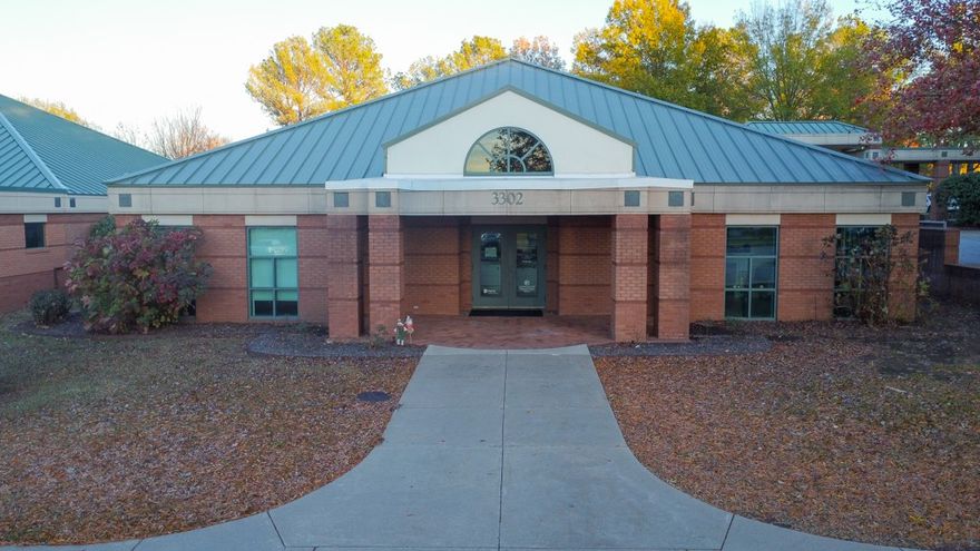 Beautiful medical office available on Northhills Blvd. Conveniently located across the street from Washington Regional. This building features 4 physicians offices, 4 exam rooms, a break room, record keeping room, office manager's office, conference room and a large reception area. The building has 4 full baths and one half bath.