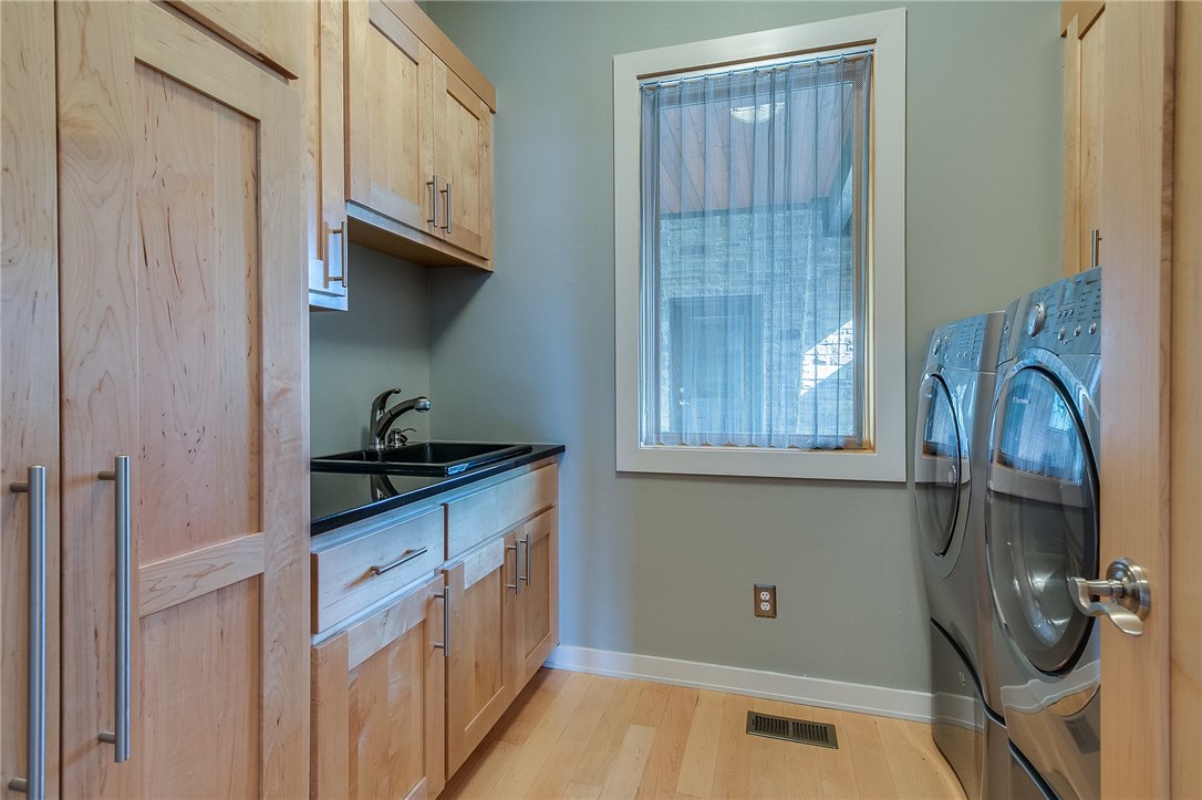 Pinnacle - Residential