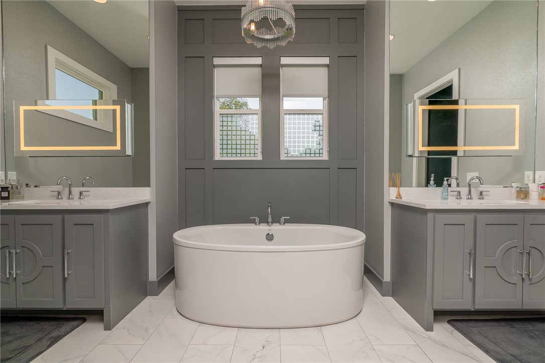 Oak Tree Centerton - Residential