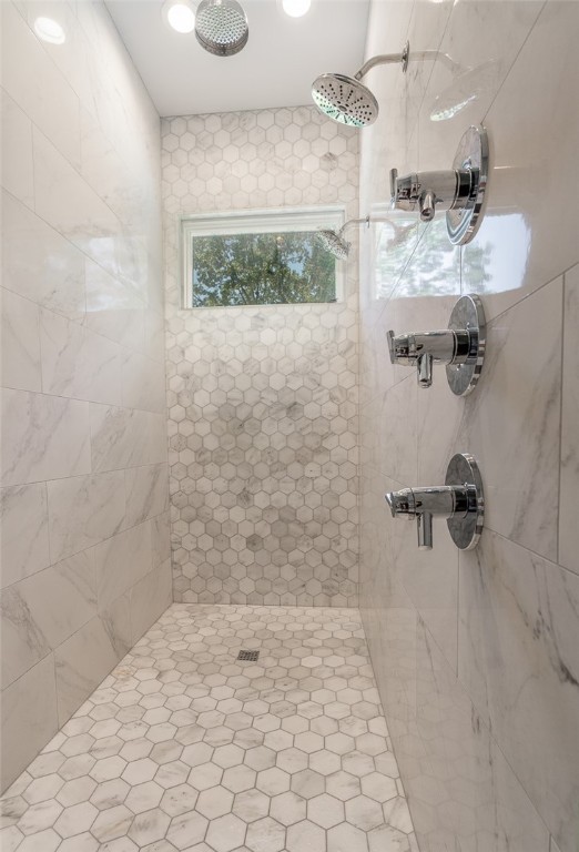 Oak Tree Centerton - Residential