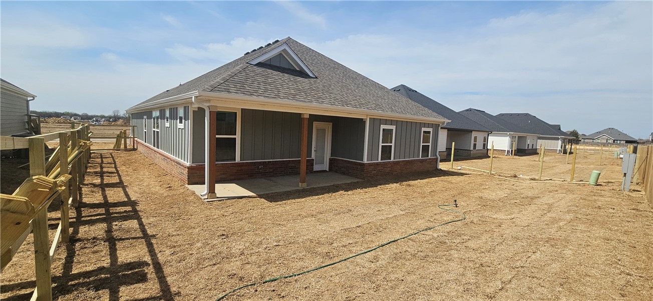 Towns West - Residential Lease