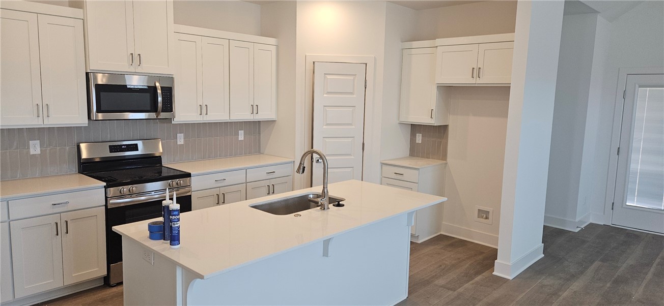 Towns West - Residential Lease