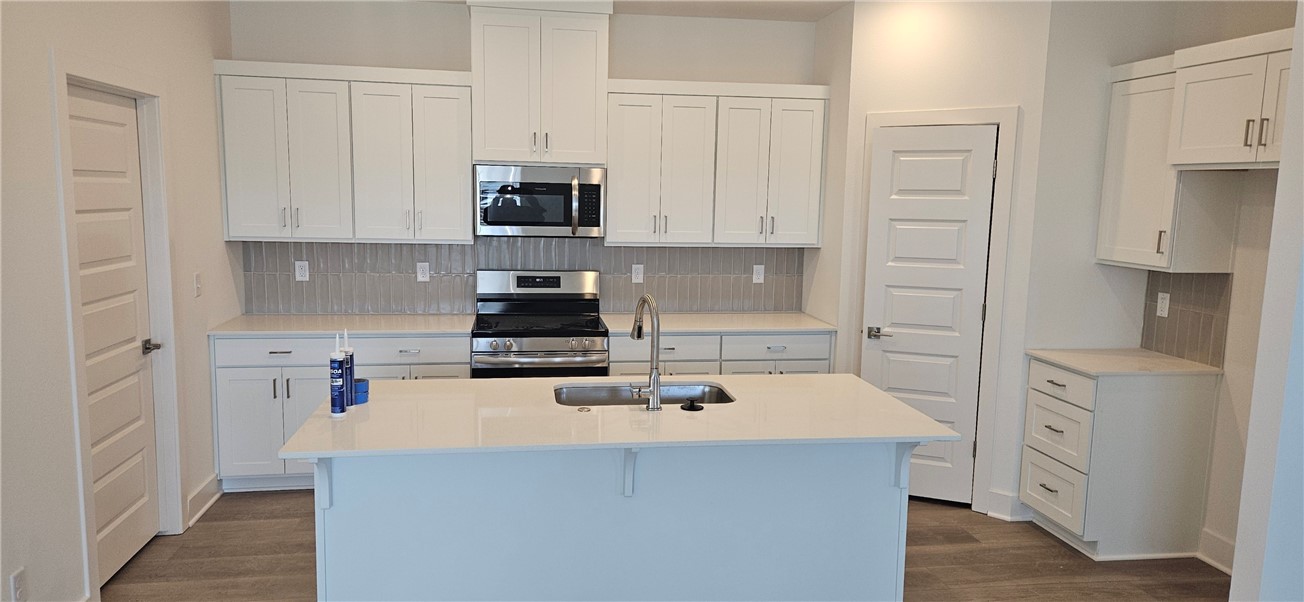 Towns West - Residential Lease