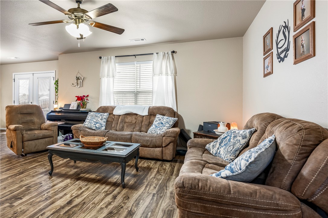 Sunset Ridge Sub Ph 3 Gentry - Residential