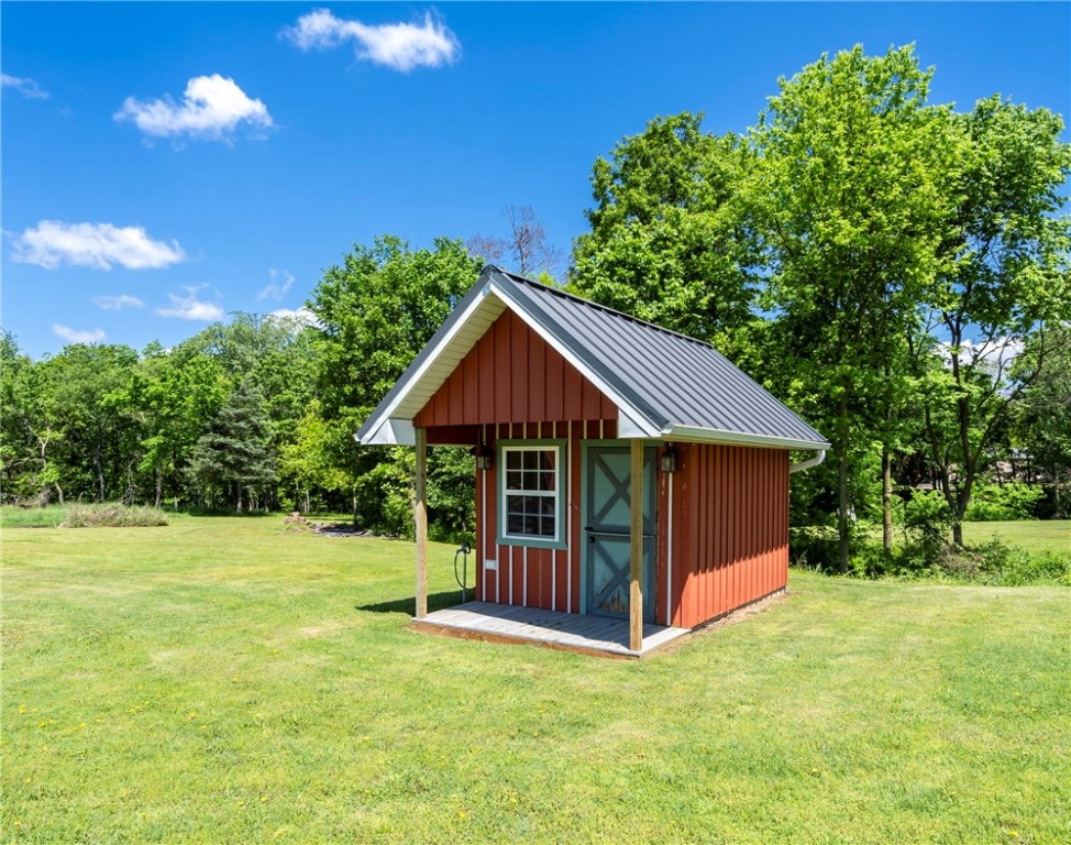 Brooks Acres Rurban - Residential