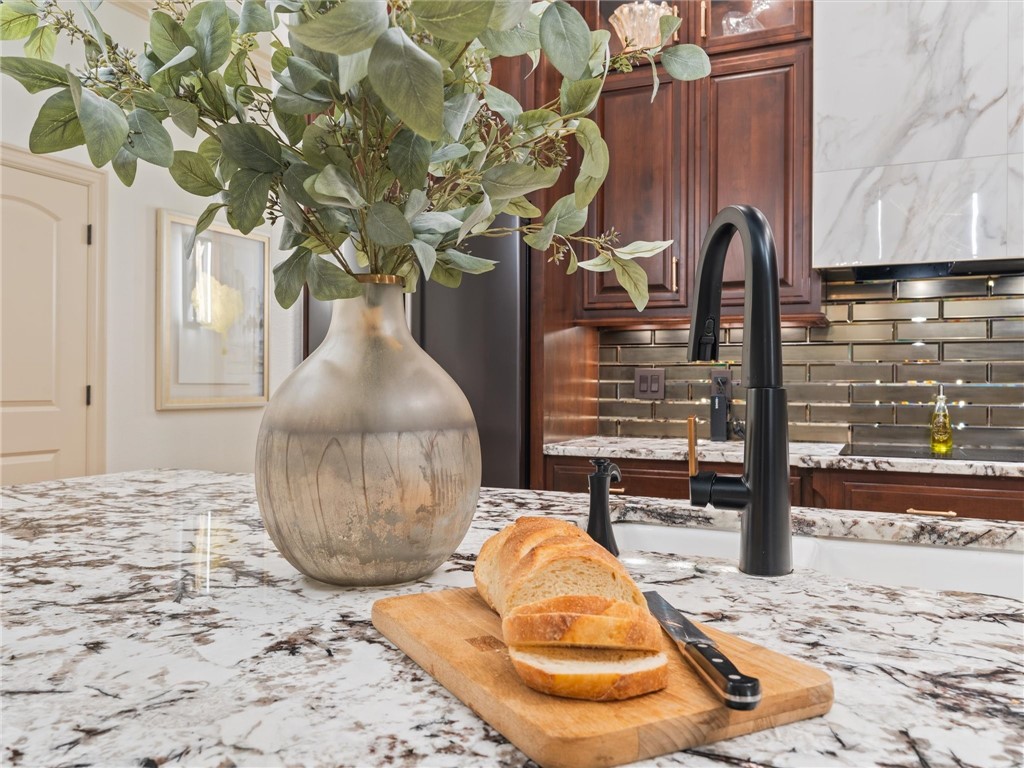 Estates Of Lakeway - Residential