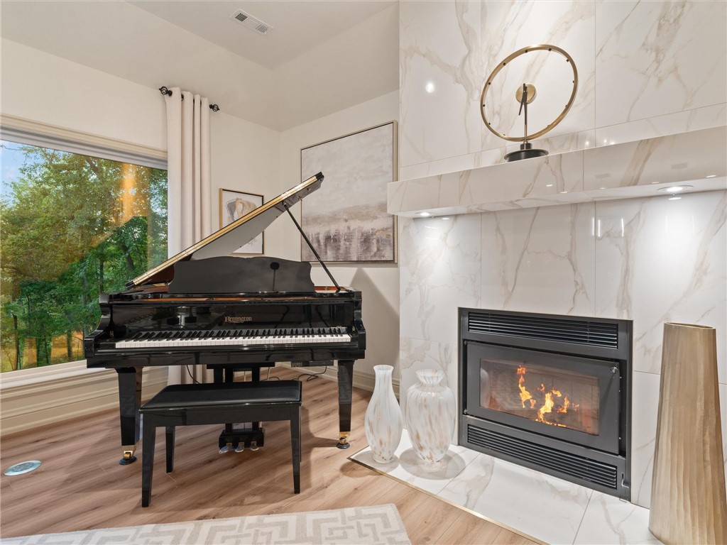 Estates Of Lakeway - Residential