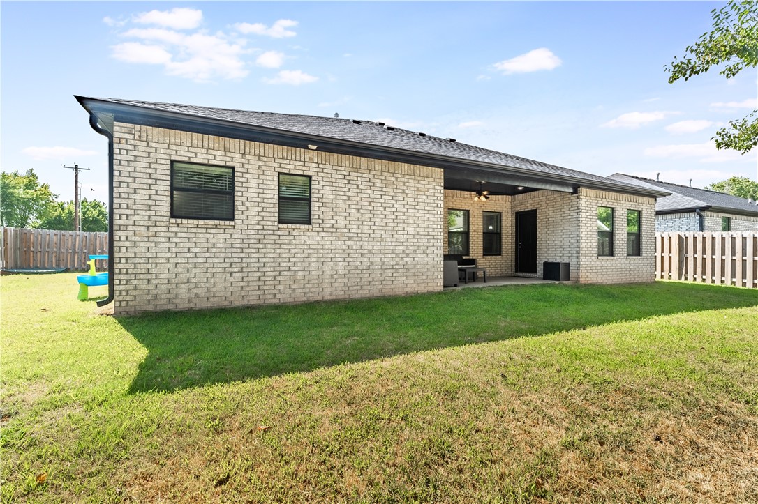 Teris Place Gravette - Residential