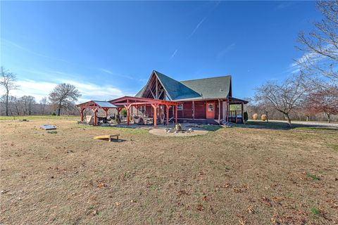 Single Family Residence in Elm Springs AR 14262 Lott Road 17.jpg