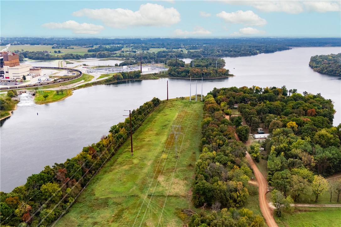 05-18-33-RURAL - Land