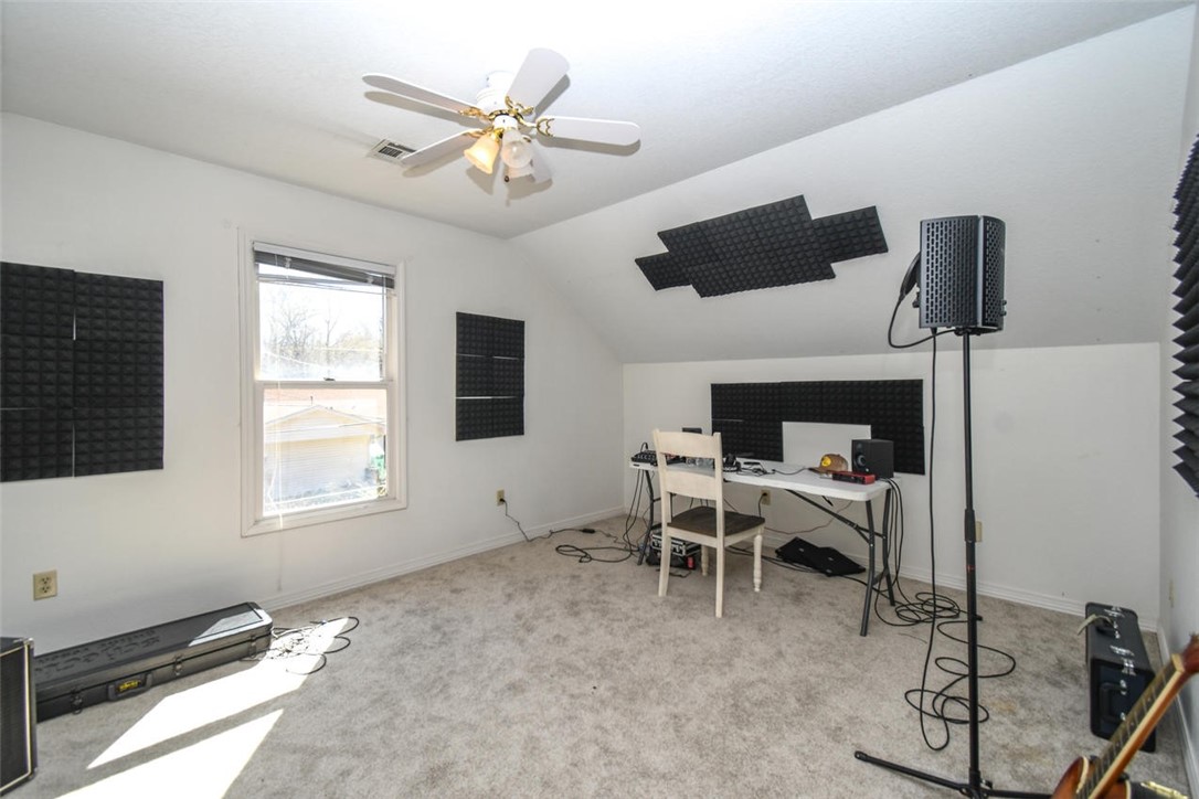 Holly Place Sub Siloam Spgs - Residential