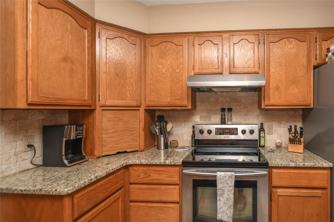 Holly Place Sub Siloam Spgs - Residential