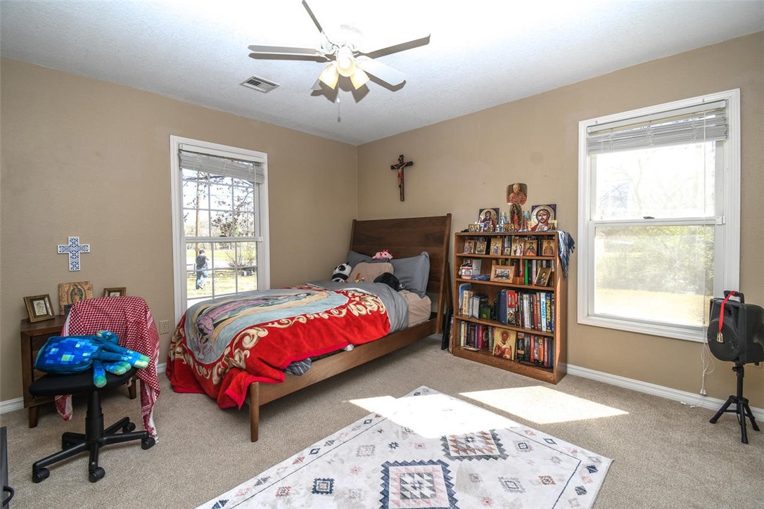 Holly Place Sub Siloam Spgs - Residential