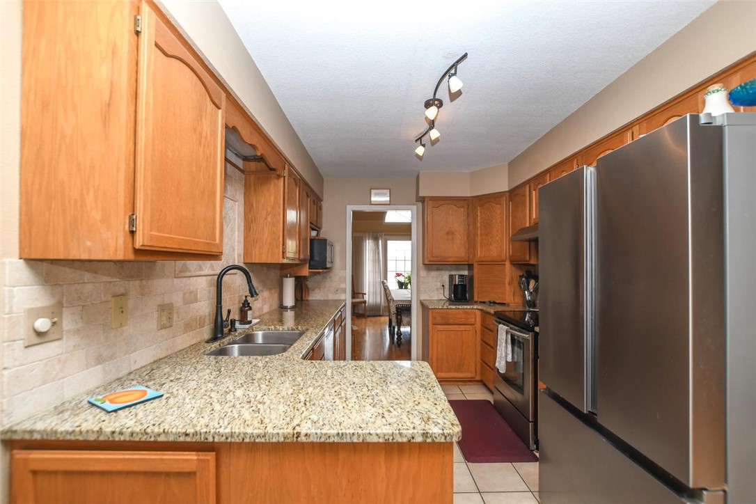 Holly Place Sub Siloam Spgs - Residential