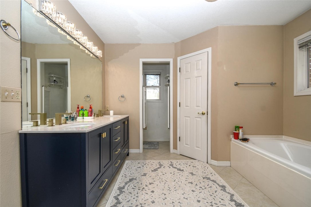 Holly Place Sub Siloam Spgs - Residential