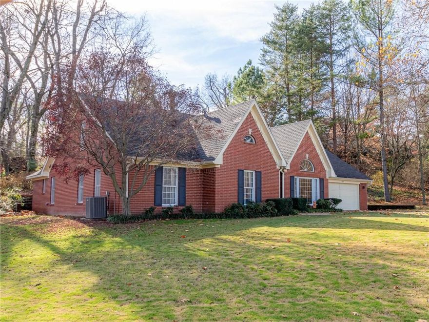 Spacious Home Near John Brown University!

Don't miss this incredible opportunity to own a beautiful, all-brick home located near John Brown University, scenic trails, parks, and charming downtown Siloam Springs. This custom-built residence offers a perfect blend of comfort and convenience.

Property Features:

4 Bedrooms / 3 Bathrooms

Bonus Room: Spacious and versatile for a game room, media room, or home office.

Private Patio: Enjoy your evenings in the peaceful backyard complete with a hot tub that conveys with the home.

Main Level Living: Three bedrooms and two bathrooms on the main floor for easy accessibility.

Upstairs Retreat: One additional bedroom, a full bathroom, and the large bonus room provide extra privacy and space.

Conveniently situated near schools, shopping, and dining, this property offers the best of Siloam Springs living.