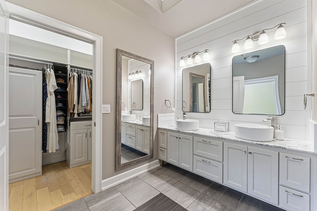 15-19-30-Rogers - Residential