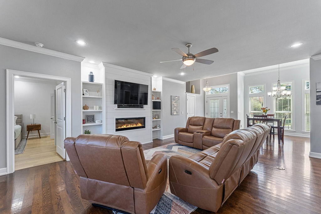 15-19-30-Rogers - Residential