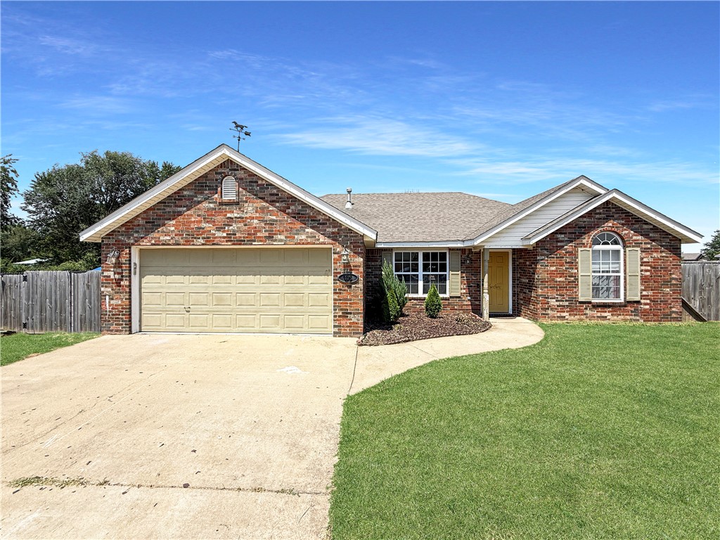 Welcome to this charming home with 3 bedrooms, 2 bathrooms, nestled in a peaceful Pea Ridge neighborhood. Situated on a .40 acre lot, this property offers 1,250 sqft of comfortable living space, perfect for families or those seeking a quiet retreat. Features: New HVAC units (2025), New floors (2025), open-concept living with abundant natural light, modern kitchen with updated appliances, cozy primary suite with a private bathroom, large backyard ideal for outdoor gatherings or play, fresh paint, and well-maintained interiors.