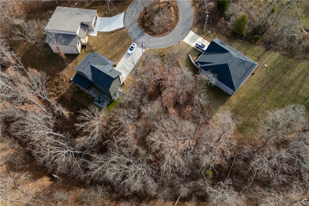 Carrick Sub Bvv - Land