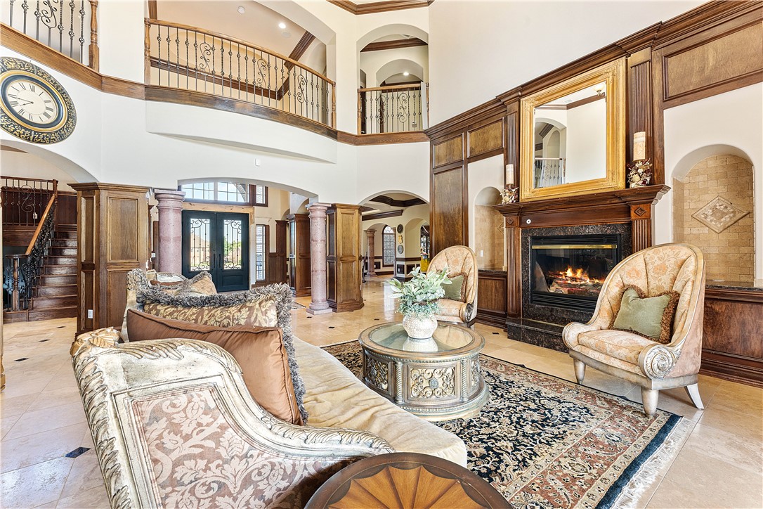 Churchill Downs - Residential