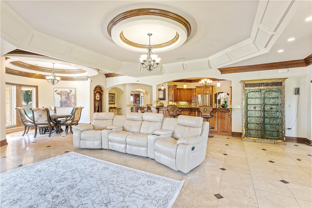 Churchill Downs - Residential