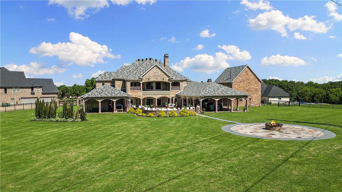 Churchill Downs - Residential
