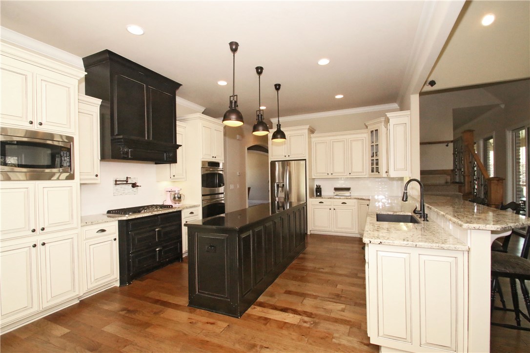 Shadow Valley PUD Ph Vii Rogers - Residential