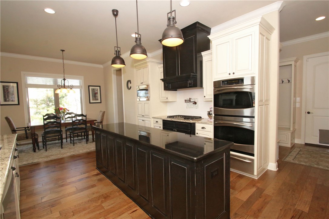 Shadow Valley PUD Ph Vii Rogers - Residential