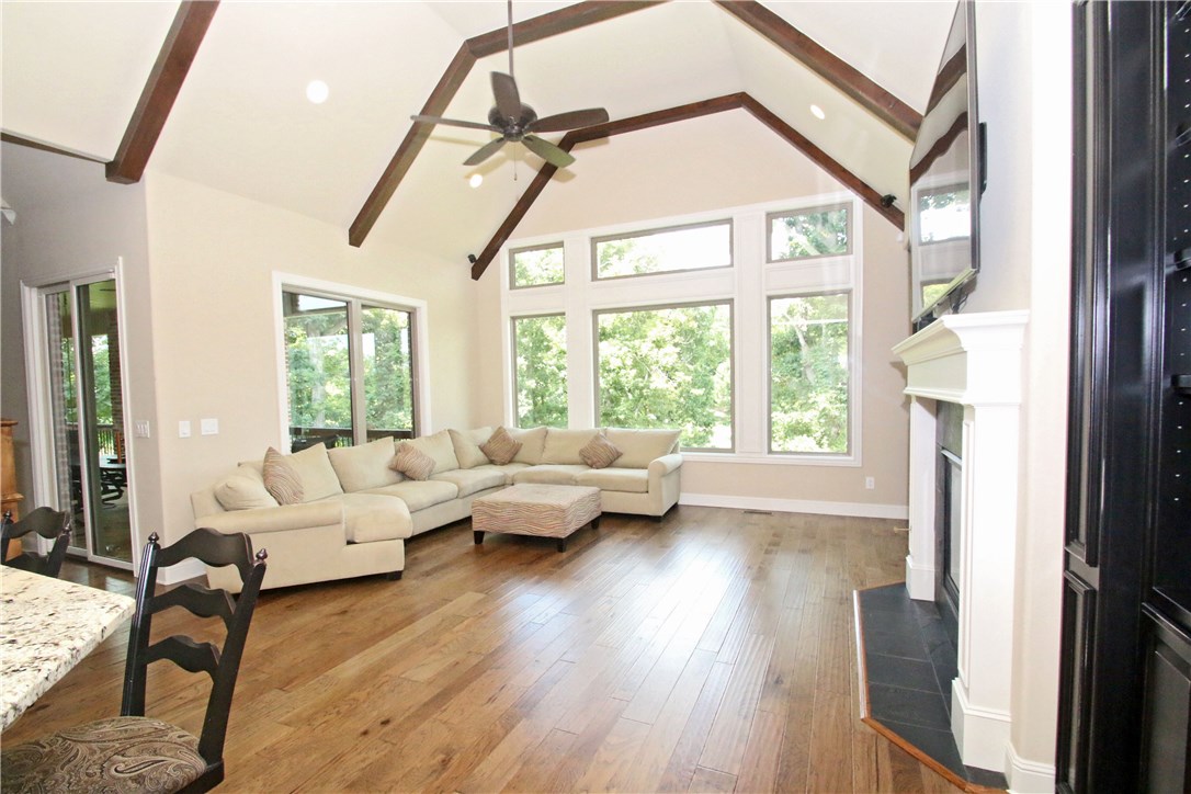 Shadow Valley PUD Ph Vii Rogers - Residential